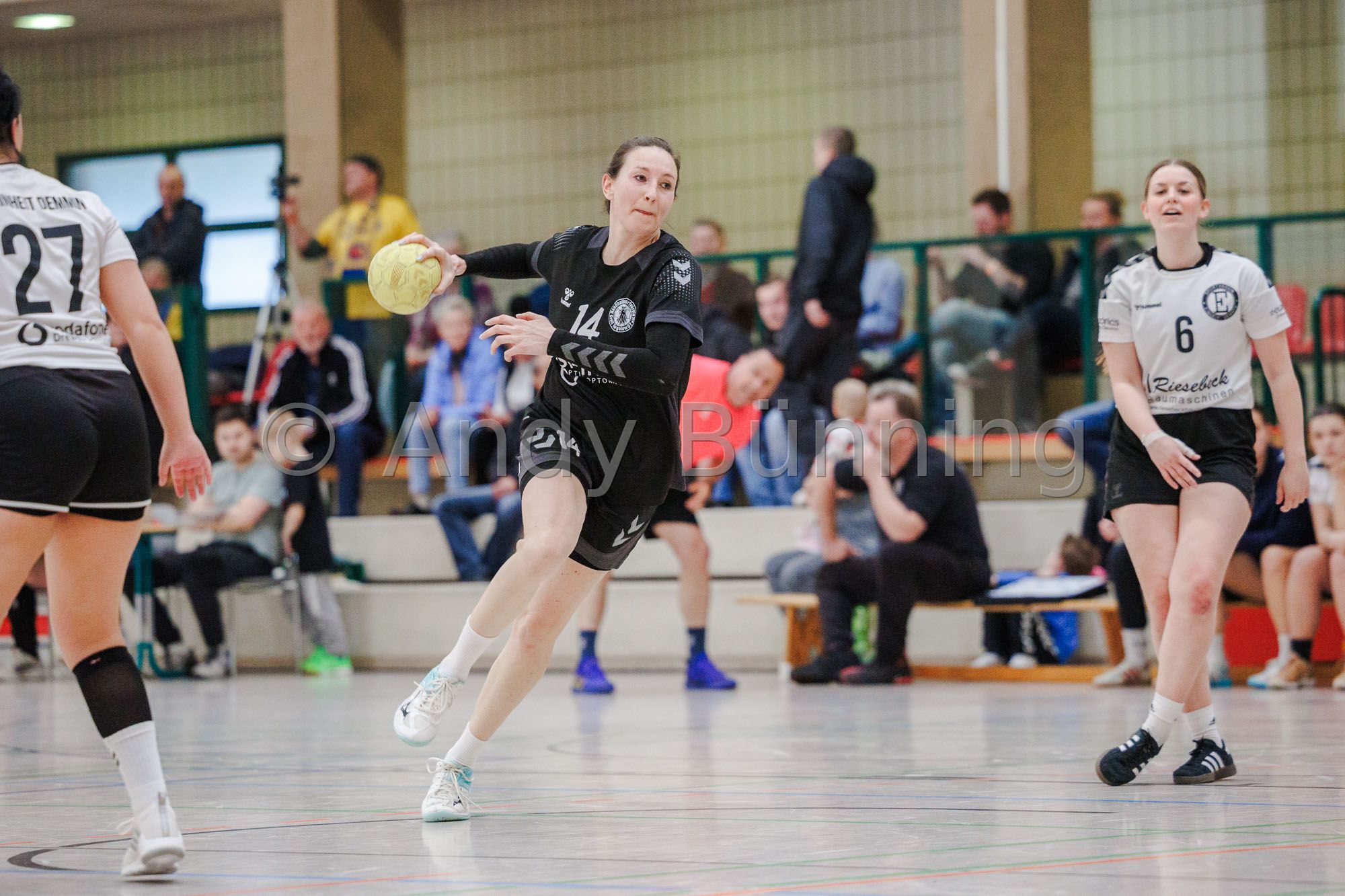 Preview ab250405_TorgDem_0441.jpg